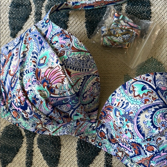 Victorias Secret Bathing Suit Pieces - Picture 5 of 11